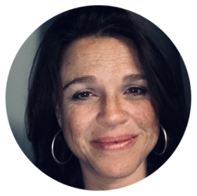 Anika Goldman Headshot