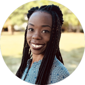 Juliana Lyndsey Headshot