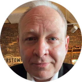 Shannon Babbie Headshot