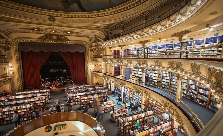 <span>The world-famous Ateneo Bookstore preserves the splendor and elegance of the former Grand Splendid theater, which opened in 1919 for hosting opera, ballet, and tango performances. It was converted into a bookstore in 2000, preserving the original decoration and frescoes of the ceiling dome. With a cafeteria located on the stage area, this is not only a bookstore, it’s a great spot to gather with friends</span>