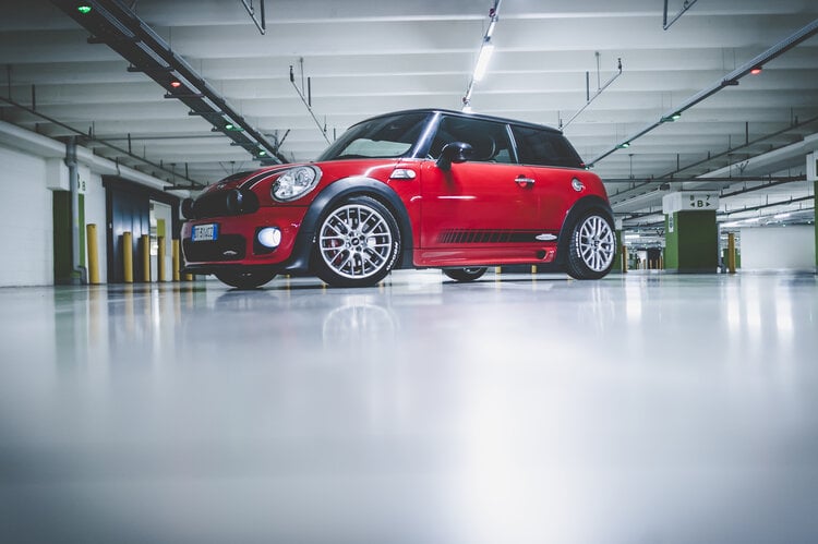 <span>See how the small but mighty BMW Mini is made by going on a guided tour of the Mini plant located in Oxford</span>