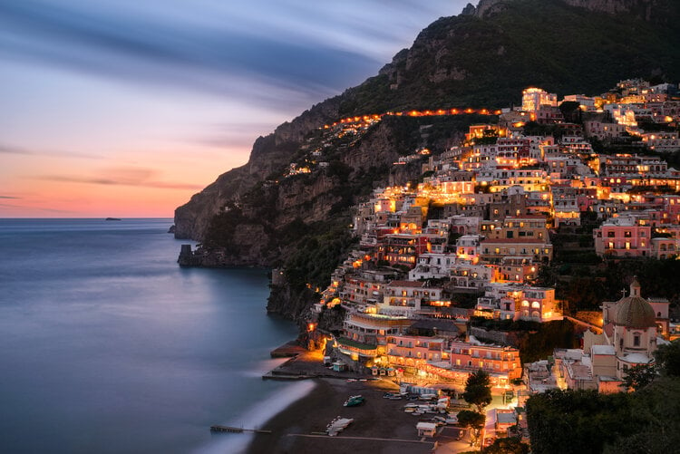 <span>Take an unforgettable tour of the Amalfi Coast - this is Positano by night</span>